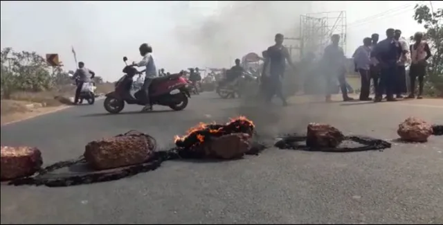 ପିପିଲିରେ ରାଜନୈତିକ ହିଂସା ! କଂଗ୍ରେସ ସରପଂଚଙ୍କୁ ବିଜେଡି କର୍ମୀଙ୍କ ଆକ୍ରମଣ ଅଭିଯୋଗ