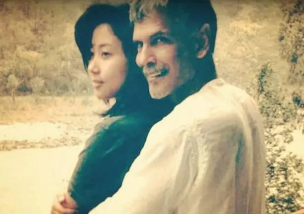 ପୁଣି ଥରେ ପ୍ରେମରେ ପଡିଲେ ଅଭିନେତା ମିଲିନ୍ଦ୍ ସୋମନ୍ !