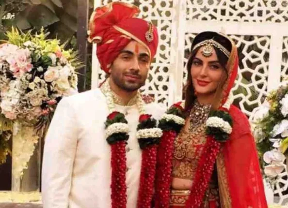 ସ୍ୱାମୀଙ୍କ ବିରୋଧରେ ଘରୋଇ ହିଂସା ଅଭିଯୋଗ ଆଣିଲେ ବଲିଉଡ଼୍ ଅଭିନେତ୍ରୀ ମନ୍ଦାନା କରିମି !