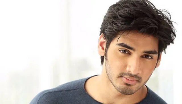 ଚର୍ଚ୍ଚାରେ ସୁନୀଲ ସେଟ୍ଟୀଙ୍କ ପୁଅ ଆହାନ ସେଟ୍ଟୀ !