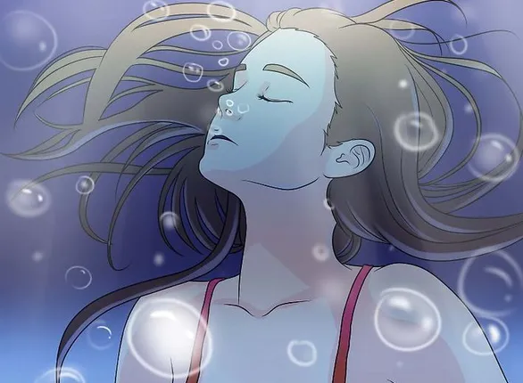 ସ୍ୱିମିଂ ପୁଲରେ ମୃତ୍ୟୁ ସହ ଲଢ଼ୁଥିଲେ ମହିଳା ! ଫେସବୁକ ଯୋଗୁଁ ବଞ୍ଚିଲା ଜୀବନ