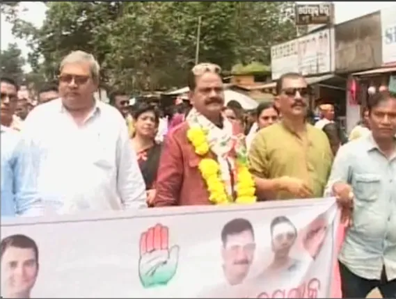 କୋରାପୁଟ : ମେଡ଼ିକାଲକୁ ନେଇ ବଢିଲା ରାଜନିତୀ, ଜୟପୁର ଉପଖଣ୍ଡ ଚିକିତ୍ସାଳୟକୁ ଜିଲ୍ଳା ସ୍ତରୀୟ ମାନ୍ୟତା ଦାବିରେ କଂଗ୍ରେସ ଓ ବିଜେଡ଼ି ମଧ୍ୟରେ ବଳ କଷାକଷି