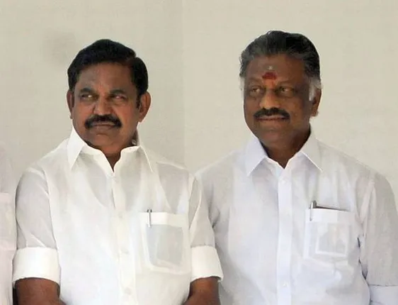 ତାମିଲନାଡୁ ରାଜନୀତିରେ ବହିଲା ପରିବର୍ତ୍ତନର ପବନ ! ପନୀରସେଲଭମ୍ ରାଜ୍ୟର ନୂଆ ଉପମୁଖ୍ୟମନ୍ତ୍ରୀ , ଏକାଠି ହେଲେ ଦୁଇ ବିରୋଧୀ ଗୋଷ୍ଠୀ