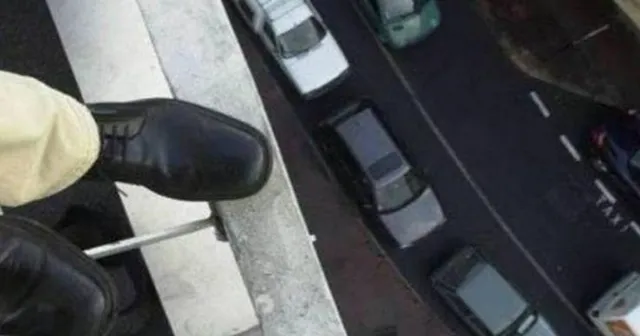 ‘ବ୍ଲୁ ହ୍ୱେଲ୍ ଗେମ୍’ର ଶିକାର ହେଲେ ଆଉ ଜଣେ ଛାତ୍ର ! ଟାକ୍ସ ପୁରା କରିବାକୁ କଲେ ଆତ୍ମହତ୍ୟାର ପ୍ରୟାସ