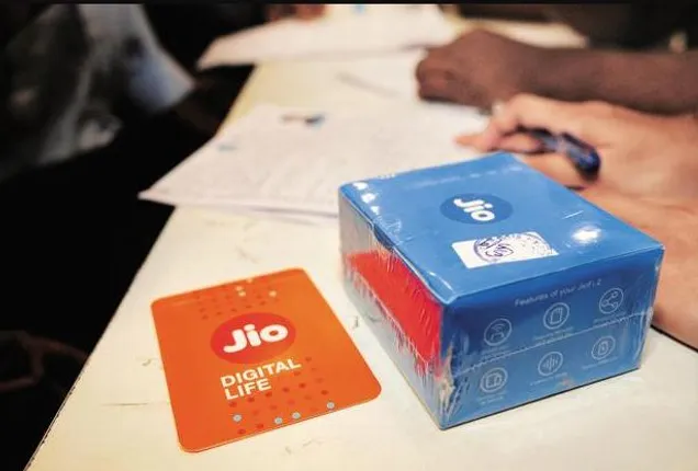 ବଡ଼ ଖବର ! ୩ ବର୍ଷ ପୂର୍ବରୁ ବି ଫେରସ୍ତ କରିପାରିବେ ଜିଓ ଫୋନ୍