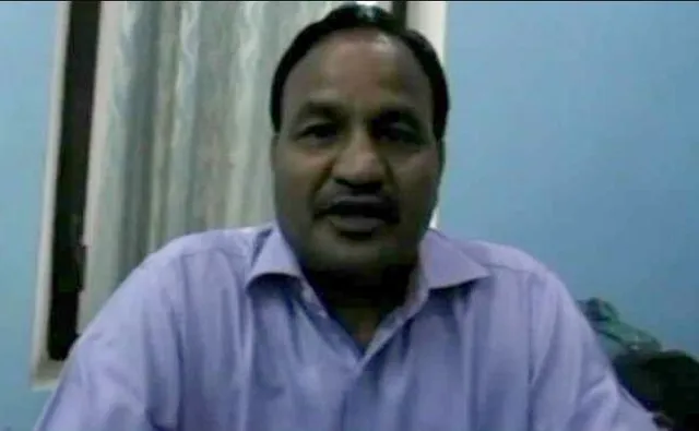 ଏସଡିଏମଙ୍କ ଆଦେଶ: ଶୌଚାଳୟ ସ୍ଥାପନ ନ କଲେ ଗାଁରୁ ବିଚ୍ଛିନ୍ନ ହେବ ବିଦ୍ୟୁତ