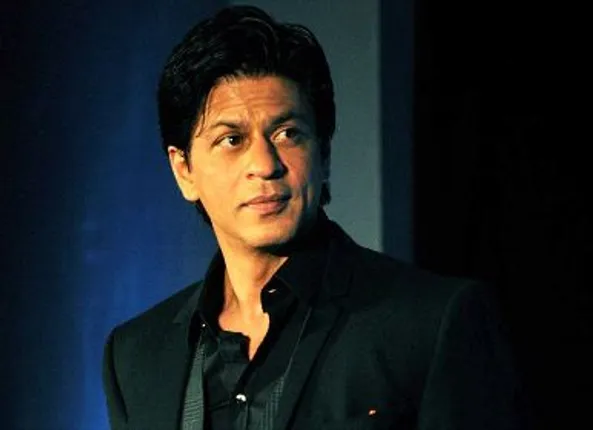 ବକ୍ସ ଅଫିସରେ ଫିଲ୍ମ ‘ଜବ୍ ହାରି ମେଟ୍ ସିଜେଲ୍’ର ଅସଫଳତା ! ଡିଷ୍ଟ୍ରିବ୍ୟୁଟର୍ସମାନେ ଶାହାରୁଖଙ୍କ ଠାରୁ ମାଗିଲେ ଅର୍ଥ ଫେରସ୍ତ