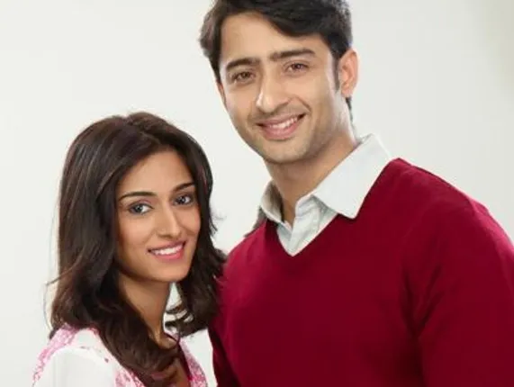 ଏହି ମାସରେ ବନ୍ଦ ହୋଇଯିବ ଏହି ଲୋକପ୍ରିୟ ଟିଭି ସୋ’ ! ‘କୁଛ୍ ରଙ୍ଗ ପ୍ୟାର କେ ଐସେ ଭି’ କୁ ଆଉ ଦେଖିପାରିବେନି ଦର୍ଶକ