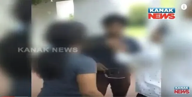 ଭିନ୍ନ ମୋଡ ନେଲା ଭାଇରାଲ ଭିଡ଼ିଓ ଘଟଣା : ନ୍ୟାୟ ପାଇଁ କୋର୍ଟଙ୍କ ଦ୍ୱାରସ୍ଥ ହେଲେ ଯୁବକ