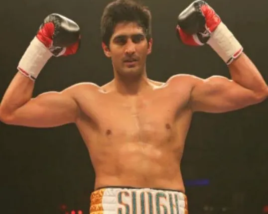 ଆଜି ମୁମ୍ବାଇରେ ଭାରତ ଚୀନ ଲଢ଼େଇ ! ମୁହାଁମୁହିଁ ହେବେ ମୁଷ୍ଟି ଯୋଦ୍ଧା ବିଜେନ୍ଦର ଓ ଜୁଲପିକର