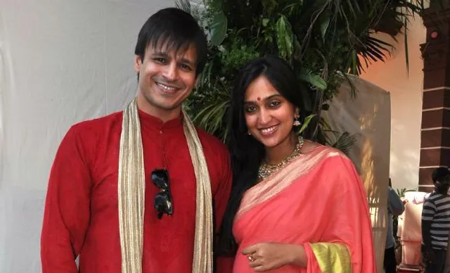 ଫ୍ଲପ ସିନେମା ପରେ ମଧ୍ୟ ରାଜକୀୟ ଜୀବନ କାଟୁଛନ୍ତି ବିବେକ ଓବେରୟ ! ଐଶଙ୍କ ସହ ବ୍ରେକ ପରେ ପ୍ରିୟଙ୍କାଙ୍କୁ କଲେ ବିବାହ