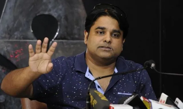 ସ୍ୱାମୀ ଖୋଲିଲେ ହନିପ୍ରୀତ ଓ ବାବାଙ୍କ ଭିତିର ସମ୍ପର୍କର ଗୁମର ! କହିଲେ, ବାପା-ଝିଅର ଅଭିନୟ କରି ବୋକା ବନାଉଥିଲେ ହନିପ୍ରୀତ୍