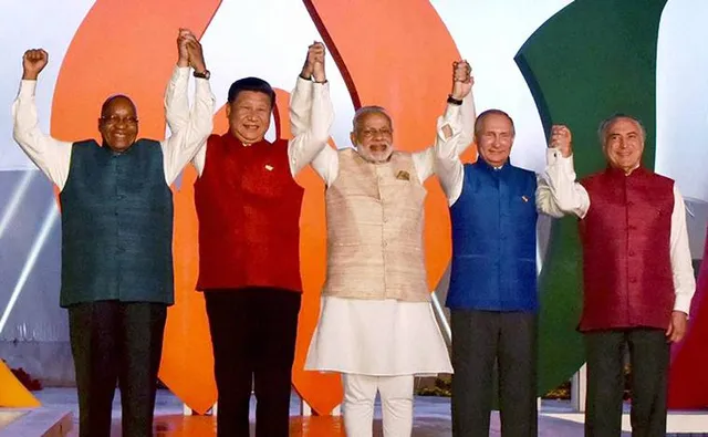 ଚୀନରେ ଆଜିଠୁ ଆରମ୍ଭ ହେଉଛି ବ୍ରିକ୍ସ ସମ୍ମିଳନୀ ! ଯୋଗ ଦେବେ ପ୍ରଧାନମନ୍ତ୍ରୀ ନରେନ୍ଦ୍ର ମୋଦି । ଡୋକଲାମ୍ ପ୍ରସଙ୍ଗରେ ଜିଙ୍ଗପିନଙ୍କ ସହ ଆଲୋଚନା ସମ୍ଭାବନା