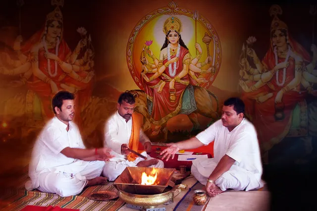 ଆଜି ନବରାତ୍ରିର ତୃତୀୟ ଦିବସ : ଜାଣନ୍ତୁ ଏହି ଦିନରେ ମା’ ଚନ୍ଦ୍ରଘଂଟାଙ୍କର ବ୍ରତ ଓ ପୂଜା ବିଧି