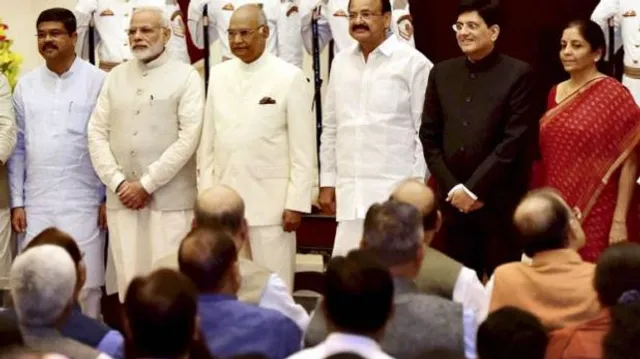 ତୃତୀୟ ଥର ପାଇଁ ହେଲା ମୋଦି ମନ୍ତ୍ରିମଣ୍ଡଳ ଅଦଳବଦଳ ! ଆସନ୍ତୁ ଜାଣିବା କେଉଁ ମନ୍ତ୍ରୀଙ୍କ ଭାଗ୍ୟ ଚମକିଲା ଆଉ କାହାକୁ କ୍ଷତି ସହିବାକୁ ପଡ଼ିଲା