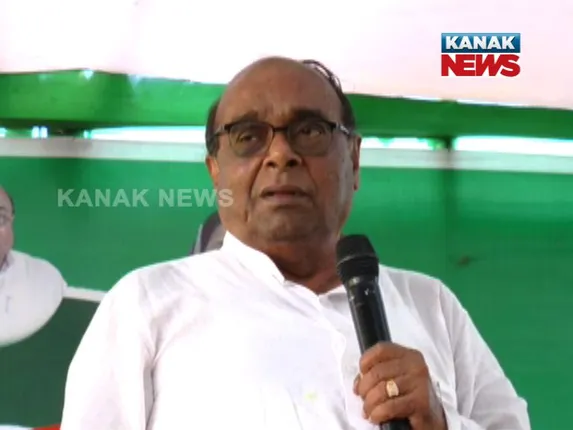 ରାଜନୀତିର ବିକଳ ବୟାନ : ଅଶାଳୀନ ମନ୍ତବ୍ୟ ଦେଇ ଅଡୁଆରେ ମନ୍ତ୍ରୀ ଦାମୋଦର ରାଉତ