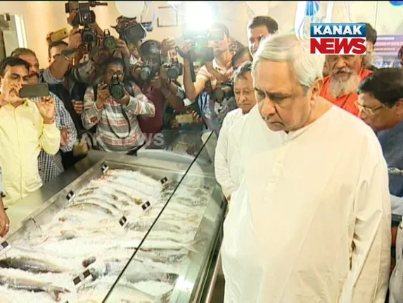 ରାଜଧାନୀରେ ମାଛ ବିକିବେ ସରକାର ! ଗାଡ଼ିରେ ମିଳିବ ତଟକା ମାଛ, ଆରମ୍ଭ ହେଲା ଫିସ ଅନ ୱିଲ ଯୋଜନା