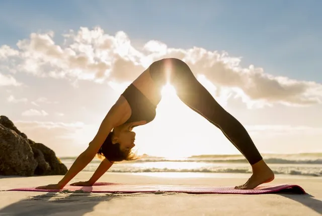 ପ୍ରତିଦିନ ଯୋଗ କରନ୍ତୁ ଓ ନିରୋଗ ରୁହନ୍ତୁ . . . . 