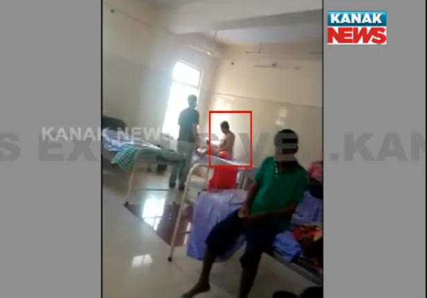 ସିସୋର ଚିଟଫଣ୍ଡ ମାମଲା: ସିବିଆଇ ହେପାଜତରେ ପୂର୍ବତନ ଓଏଏସ ଅଧିକାରୀ ପ୍ରଦୀପ ହୋତା