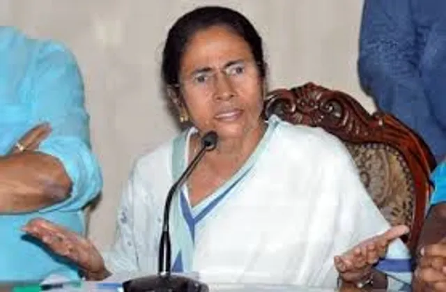 ଅ।ଧାର ଲିଙ୍କ ନେଇ ପଶ୍ଚିମବଙ୍ଗ ମୁଖ୍ୟମନ୍ତ୍ରୀଙ୍କୁ ସୁପ୍ରିମକୋର୍ଟଙ୍କ ଭର୍ତ୍ସନା । ସଂସଦରେ ପାସ୍ ଆଇନକୁ ବିରୋଧ କରୁଥିବାରୁ ଜାହିର କଲେ ଅସନ୍ତୋଷ