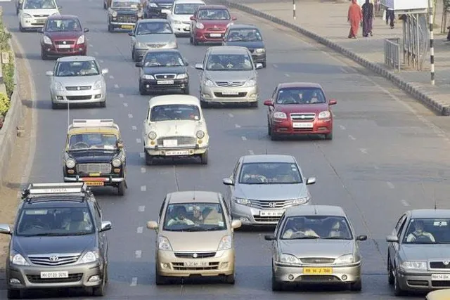 ୨୦୧୯ ଜୁଲାଇ ୧ରୁ ସମସ୍ତ କାରରେ ବାଧ୍ୟତାମୂଳକ ହେବ ଆର୍ଲଟ ସିଷ୍ଟମ ! ରହିବ ପାର୍କିଙ୍ଗ ସେନସର ଓ ଏୟାର ବ୍ୟାଗ୍