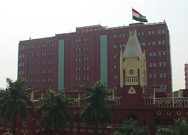 ନବଦିଗନ୍ତ ଚିଟଫଣ୍ଡ ଠକେଇ ମାମଲା ! ପୂର୍ବତନ ବିଜେପି ବିଧାୟକ ହିତେଶ ବଗର୍ତ୍ତିଙ୍କୁ ହାଇକୋର୍ଟଙ୍କ ସର୍ତ୍ତମୂଳଳ ଜାମିନ