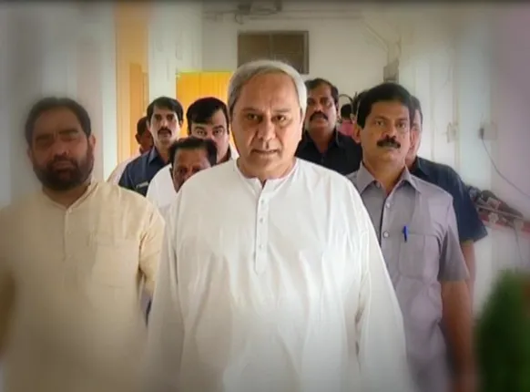 ଦିନିକିଆ ଜିଲ୍ଲାପାଳ ସମ୍ମିଳନୀରେ ମୁଖ୍ୟମନ୍ତ୍ରୀଙ୍କ ୧୦ ଘୋଷଣା ! ଏଣିକି ଗାଁକୁ ଯିବେ ସଚିବ