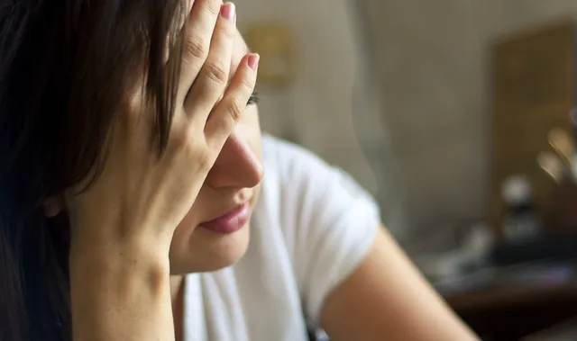 ମନରେ ନକାରାତ୍ମକ ଭାବ ଆସୁଛି କି ? କେମିତି ଏଥିରୁ ପାଇବେ ମୁକ୍ତି ଜାଣନ୍ତୁ ଟିପ୍ସ