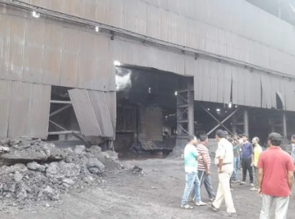 କେନ୍ଦୁଝର କେଜେଏସ ଆଲୁୱାଲିଆ ସ୍ପଂଜ ଆଇରନ ପ୍ଲାଂଟରେ ଦୁର୍ଘଟଣା ! ବ୍ଲାଷ୍ଟ ଫର୍ଣ୍ଣେସ ଫାଟି ୧୧ ଗୁରୁତର, ୨ ଜଣଙ୍କୁ ଏସସିବି ସ୍ଥାନାନ୍ତର