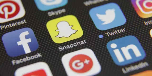 ମୋବାଇଲରୁ ତୁରନ୍ତ ହଟାଇ ଦିଅନ୍ତୁ ସମସ୍ତ ସୋସିଆଲ ମିଡିଆ ଆପ! ଜାଣନ୍ତୁ କାହିଁକି