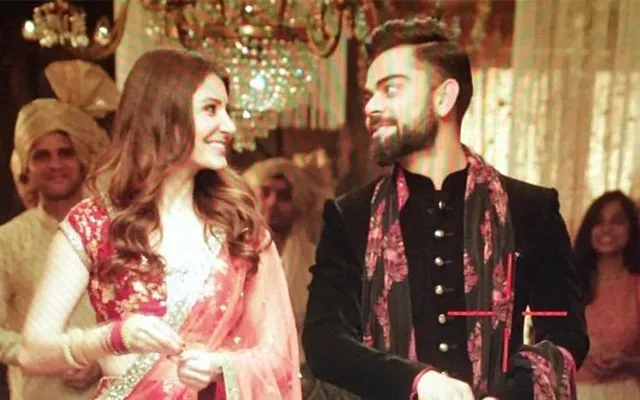 ମାନ୍ୟବର ବିଜ୍ଞାପନରେ ବିରାଟ-ଅନୁଷ୍କା ! ଫଟୋ ସୋସିଆଲ ମିଡିଆରେ ଭାଇରାଲ୍