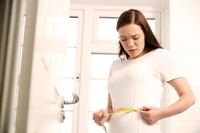 ମହିଳାମାନେ ମେଦ ବହୁଳତାର ଶିକାର କାହିଁକି ହୁଅନ୍ତି? ଜାଣନ୍ତୁ ଏହାର କାରଣ