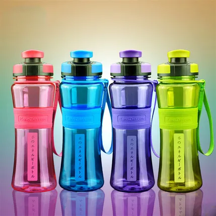 ପ୍ଲାଷ୍ଟିକ ପାଣି ବୋଟଲର ତଳେ ଦିଆଯାଇଥାଏ ପ୍ଲାଷ୍ଟିକର ଗ୍ରେଡ଼୍ ! ଏହାର ଅର୍ଥ କ’ଣ ଆସନ୍ତୁ ଜାଣିବା . . . . .