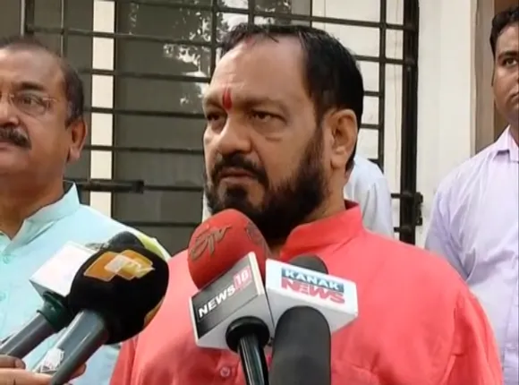 ମୟୁରଭଂଜ ଜିଲ୍ଲା ବିଜେପି ସଭାପତିଙ୍କ ସମର୍ଥନରେ ରାଜ୍ୟ ନେତୃତ୍ୱ ! ବସନ୍ତ ପଣ୍ଡା କହିଲେ, ଗିରଫ ପଛରେ ରହିଛି ଷଡଯନ୍ତ୍ର