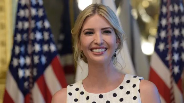 ହାଇଦ୍ରାବାଦ ଆସିବେ ଟ୍ରମ୍ପଙ୍କ ଝିଅ ଇଭାଙ୍କା ! ସ୍ୱାଗତ ପାଇଁ ଇଣ୍ଡୋନେସିଆ ଓ ବ୍ୟାଙ୍କକରୁ ଆସିଲା ଫୁଲ, ବୁଲା କୁକୁରଙ୍କୁ ବିଷ ଦେଇ ମରାଯାଉଥିବା ଅଭିଯୋଗ