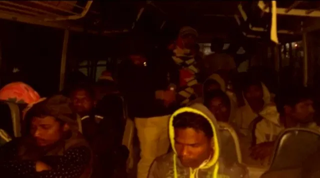 ବିଭିନ୍ନ ଦାବିରେ ସମ୍ବଲପୁରରେ ଆନ୍ଦୋଳନ ଚଳାଇଥିବା ଆମ୍ବୁଲାନସ ଚାଳକଙ୍କ ବିରୋଧରେ ଏସମା ଲାଗୁ ! ଗିରଫ ହେଲେ ୪ ଶହ ଚାଳକ