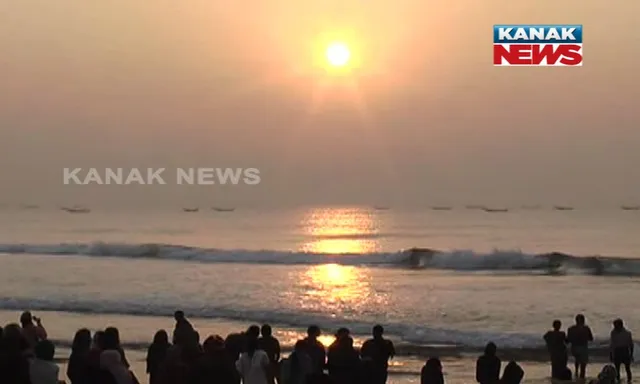 ନୂଆବର୍ଷର ନୂଆ ସକାଳ ଦେଖିଛି ସାରା ଓଡିଶା ! ଆଜିର ଦିନକୁ ସ୍ୱାଗତ କରିବା ପାଇଁ ସମସ୍ତେ ମସଗୁଲ