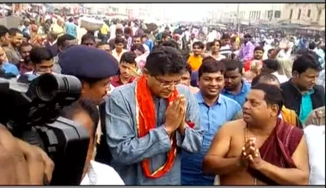 କେନ୍ଦ୍ରାପଡା ପରେ ଆଜି ପୁରୀ ଯାଇ ଶ୍ରୀଜୀଉଙ୍କୁ ଦର୍ଶନ କଲେ ସାଂସଦ ବୈଜୟନ୍ତ ପଣ୍ଡା । ବିଜୁ ସମାଧୀ ସ୍ଥଳରେ ଦେଲେ ଶ୍ରଦ୍ଧାଂଜଳୀ