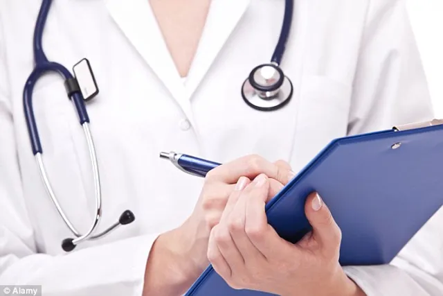 ହାଉସ ସର୍ଜନଙ୍କୁ ସରକାରଙ୍କ ନୂଆବର୍ଷ ଭେଟି । ୨୦ହଜାର ହେଲା ମାସିକ ଷ୍ଟାଇପେଣ୍ଡ