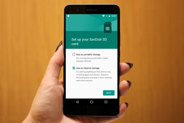 ଆପଣଙ୍କ ଫୋନରେ ମେମୋରୀ ଫୁଲ ହୋଇଯାଇଛି କି ? ତେବେ ଜାଣନ୍ତୁ କିପରି ଶସ୍ତାରେ ବଢ଼ାଇବେ ୩୨ ଜିବି ପର୍ଯ୍ୟନ୍ତ ମେମୋରୀ