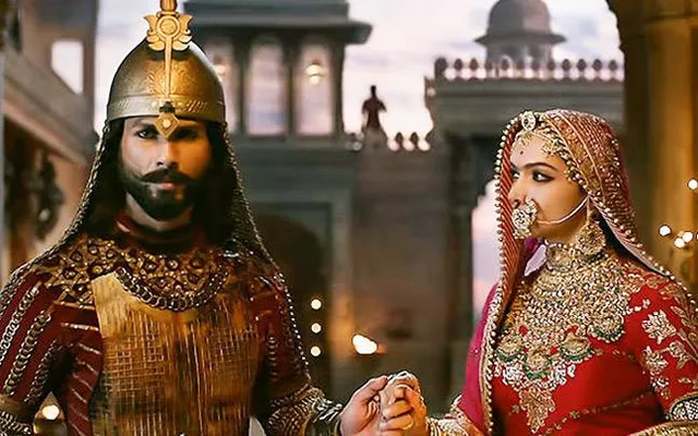 ପଦ୍ମାବତ ରିଲିଜ ହେଲେ ସିନେମା ଘର ଜଳିବ ! ଧମକ ଦେଲେ ରାଜପୁତ ନେତା , ରାଜସ୍ଥାନରେ ଫିଲ୍ମ ବ୍ୟାନ