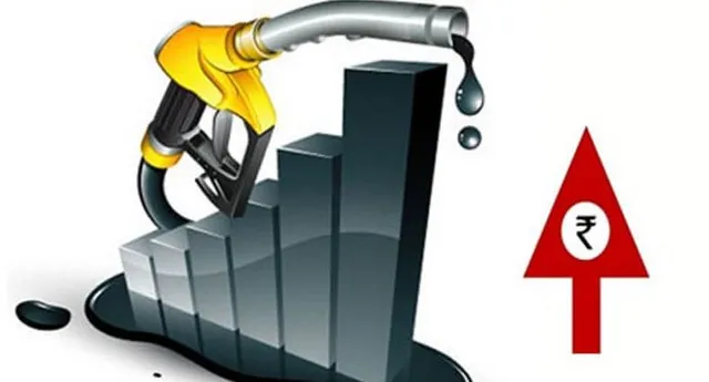 ହୁ ହୁ ହୋଇ ବଢ଼ୁଛି ପେଟ୍ରୋଲ୍‌ ଓ ଡିଜେଲ ଦର ! ୪ ବର୍ଷରେ ସବୁଠାରୁ ମହଙ୍ଗା