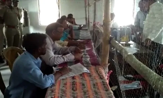 ଏନଏସି ନିର୍ବାଚନରେ ବିଜେଡିର ବାଜିମାତ ! ଅତାବିରାରେ କ୍ଲିନସୁଇପ୍ କରିଥିବାବେଳେ ଓ ହିନ୍ଦୋଳରେ ୧୩ଟିରେ ବିଜୟୀ