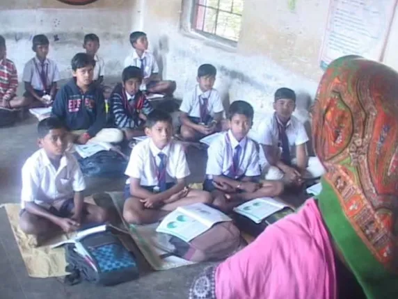 ଆଜିଠାରୁ ସାରା ରାଜ୍ୟରେ ସକାଳୁଆ ସ୍କୁଲ ! ଖରା ତାତିକୁ ଦେଖି ସକାଳ ୬.୩୦ରୁ ଦିନ ୧୦.୩୦ ଯାଏଁ ସ୍କୁଲ ଖୋଲିବାକୁ ବିଦ୍ୟାଳୟ ଓ ଗଣଶିକ୍ଷା ବିଭାଗର ନିର୍ଦ୍ଦେଶ