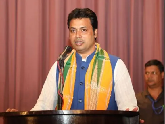 ମହାଭାରତ ସମୟରେ ମଧ୍ୟ ବ୍ୟବହାର ହେଉଥିଲା ଇଂଟରନେଟ୍ : ତ୍ରିପୁରାର ମୁଖ୍ୟମନ୍ତ୍ରୀ ବିପ୍ଲବ କୁମାର ଦେବଙ୍କ ଦାବି ପରେ ଘନେଇଲା ବିବାଦ