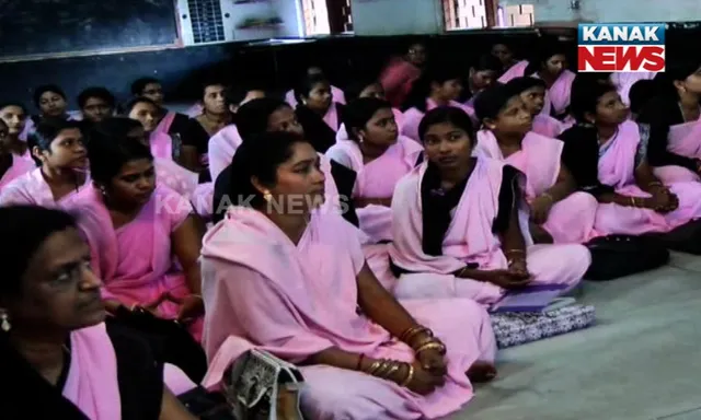 ଶିକ୍ଷକଙ୍କ ପାଇଁ ସରକାରଙ୍କ ନୂଆ ନିୟମ ! ନମ୍ବର ନୁହେଁ, ଏଣିକି ପରୀକ୍ଷା ମାଧ୍ୟମରେ ହେବ ଶିକ୍ଷକ ନିଯୁକ୍ତି