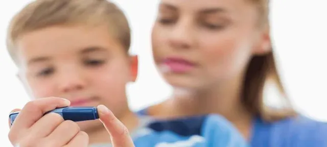 ସାବଧାନ ! ପିଲାଙ୍କଠାରେ ଦେଖାଯାଉନାହିଁ ତ ଏଭଳି କୌଣସି ପରିବର୍ତ୍ତନ ତେବେ ଆପଣଙ୍କ ଶିଶୁ ବି ହୋଇପାରେ ଡାଇବେଟିସର ଶିକାର , ଜାଣନ୍ତୁ ଏହାର ଲକ୍ଷଣ ଓ ନିରାକରଣ