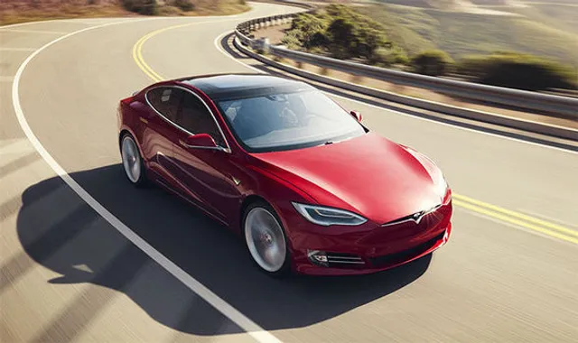 ଗାଡିର ମାଇଲେଜ ବଢାଇବାକୁ ଚାହୁଁଛନ୍ତି କି? ତେବେ ଆପଣାନ୍ତୁ କିଛି ସରଳ ଟିପ୍ସ