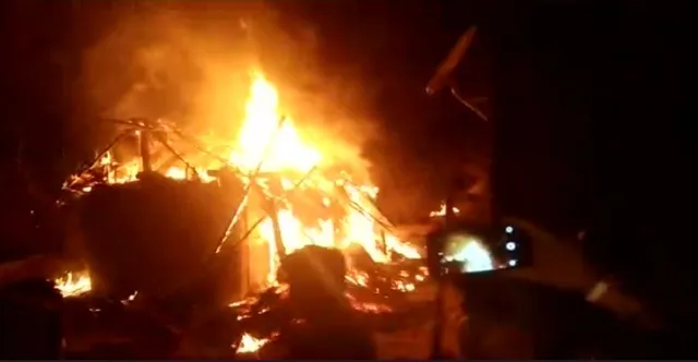 ଅନୁଗୁଳରେ ଅଭାବନୀୟ ଘଟଣା । ସଂପତି ଲୋଭରେ ଖୁଡୀକୁ ଘରେ ଭିତରେ ବନ୍ଦ କରି ନିଆଁ ଲଗାଇଦେଲା ପୁତୁରା