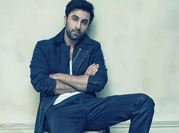 ଖାଦ୍ୟ ପ୍ରିୟ କପୁର୍ ଶେହଜାଦା : ରଣବିରଙ୍କୁ ପସନ୍ଦ ମୁମ୍ବାଇ ଷ୍ଟ୍ରିଟ୍ ଫୁଡ୍